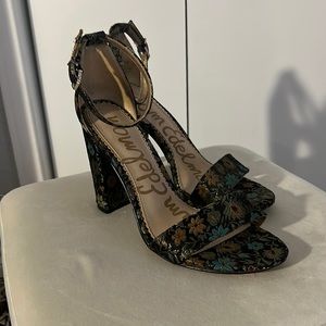 Sam Edelman YARO ankle strap floral heels, size 8